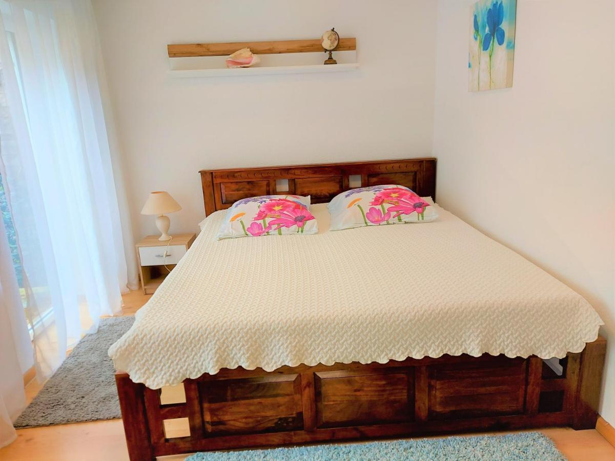 De Luxe 73 Qm Mit 3 Und Terrasse Apartment Einhausen (Hessen)